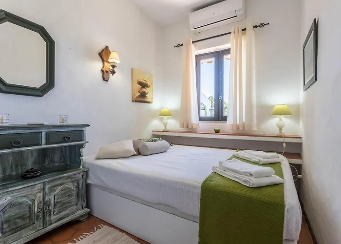 Morena * 알부페이라